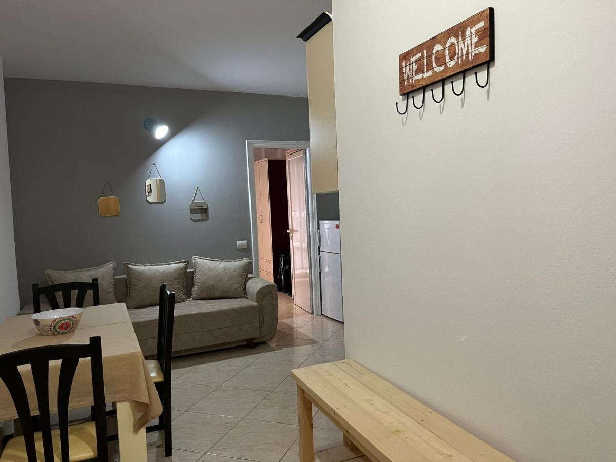 Lungomare Vlore Con Garage Privato 2 Apartment ภายนอก รูปภาพ